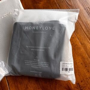 Honeylove LiftWear Tank Vamp / Medium NWT Black